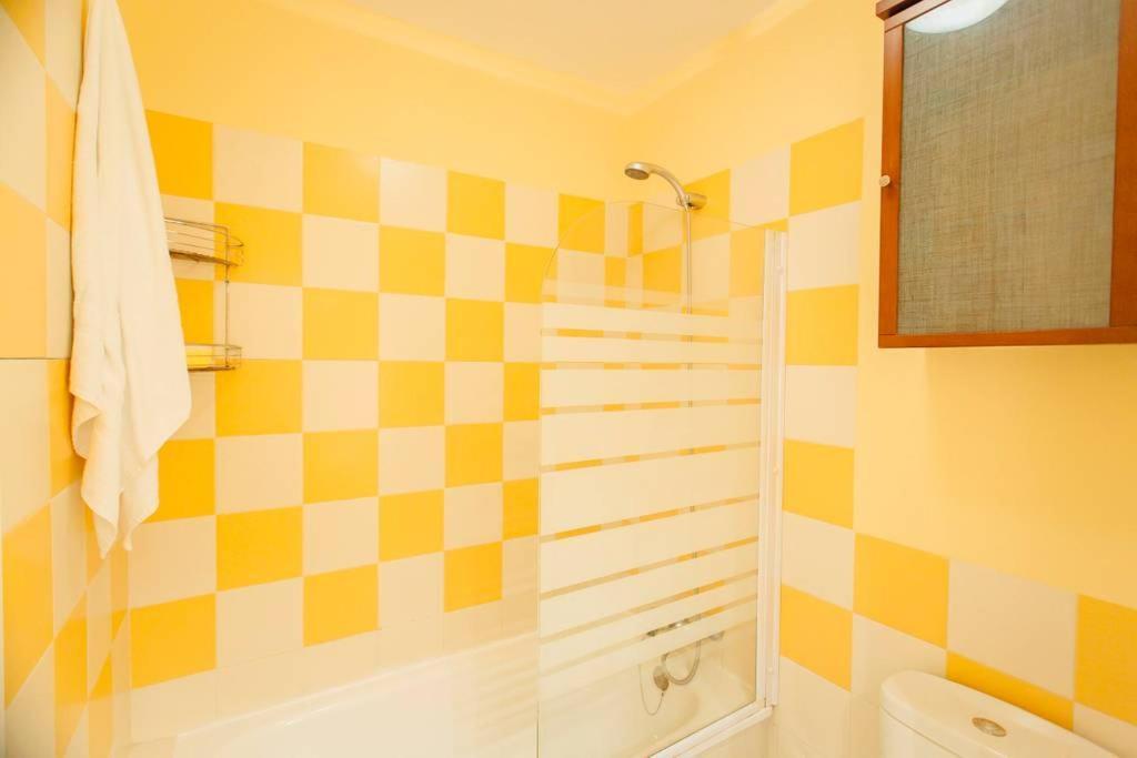 Precioso Apartamento En El Casco Antiguo De Triana Seville Exterior photo