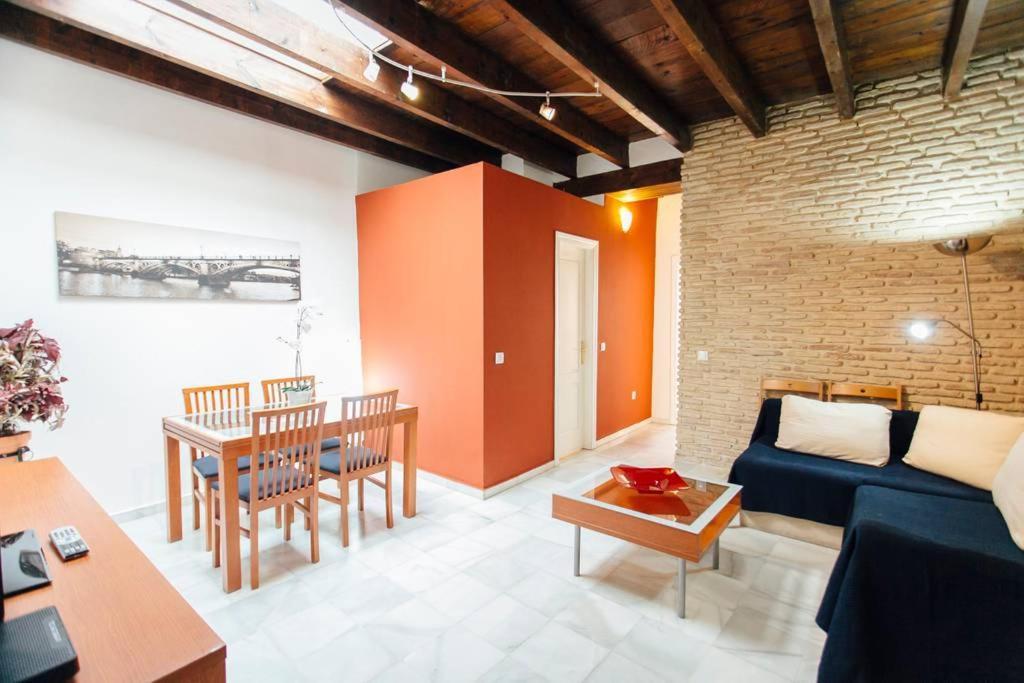 Precioso Apartamento En El Casco Antiguo De Triana Seville Exterior photo
